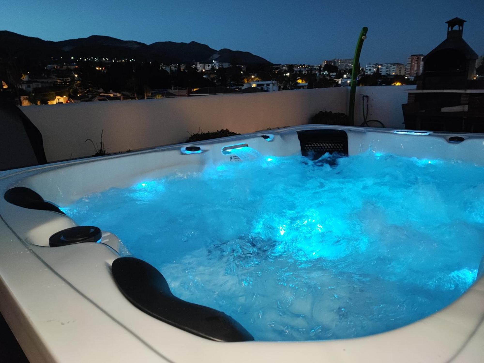 Isla De Benalmadena 1, Jacuzzi, 80M From The Sea, Ac, Bbq, Private Parking, Big Terrace Apartment Exterior foto